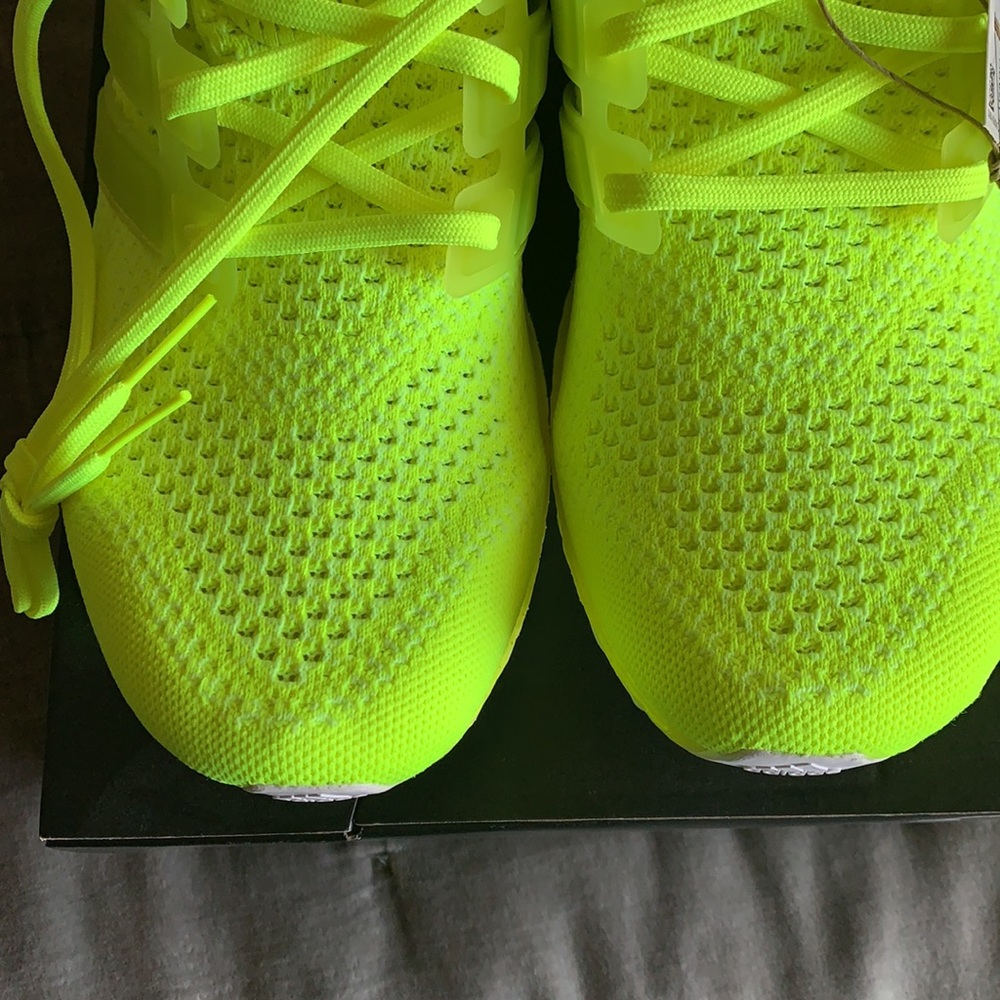 Ultraboost 1.0 DNA - Picture 3 of 8
